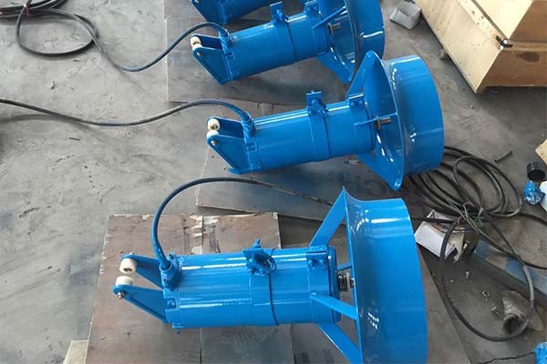 High Flow Rate Adjustable Speed Submersible Mixer for Biogas Production